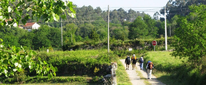 Grupo de peregrinos no Caminho Português de Santiago