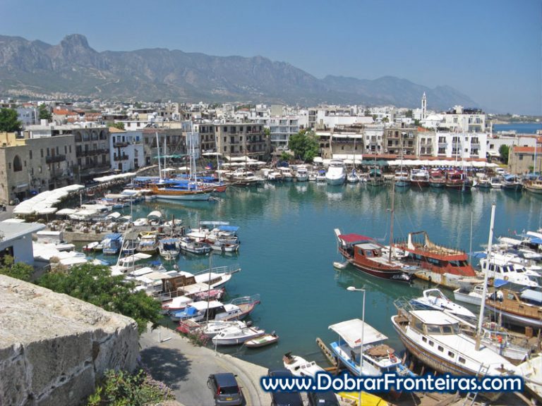 Cirénia, cidade portuária do norte do Chipre