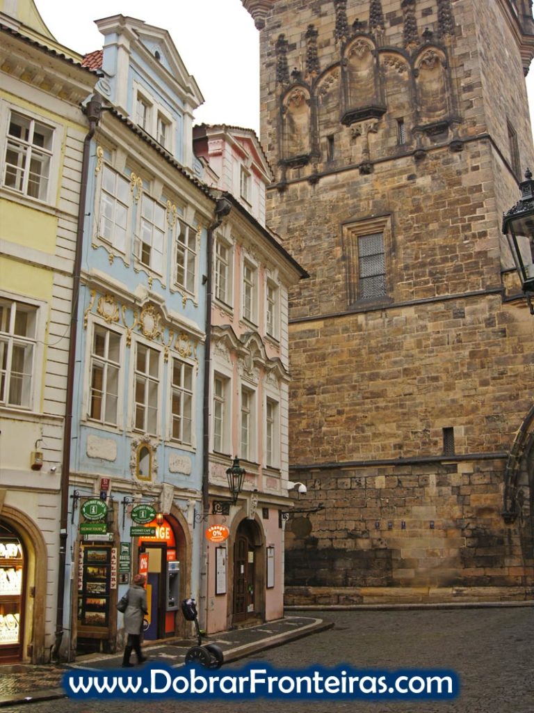 Charles Bridge Economic Hostel, Praga