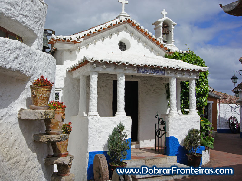 Capela na aldeia típica José Franco, Sobreiro, Mafra