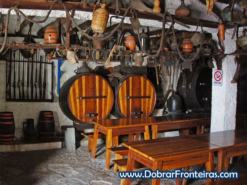 Taberna na aldeia típica José Franco, Sobreiro, Mafra