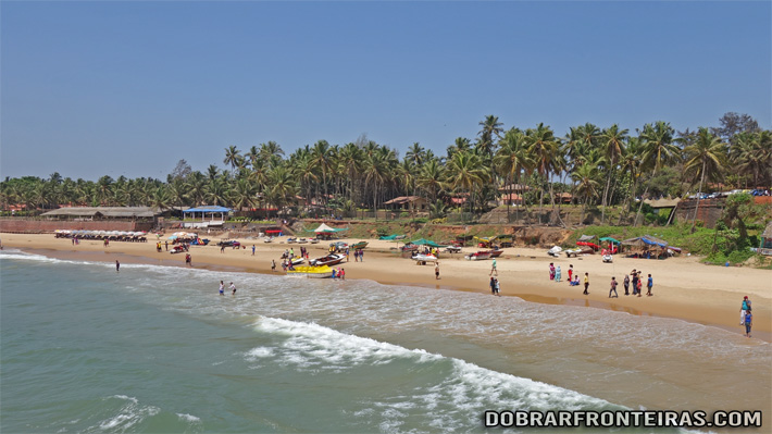 Praia de Candolim em Goa, Índia
