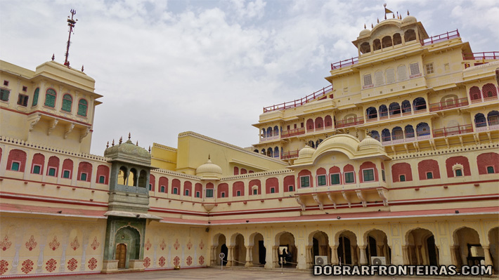 Interior do Palácio da Cidade de Jaipur, Índia